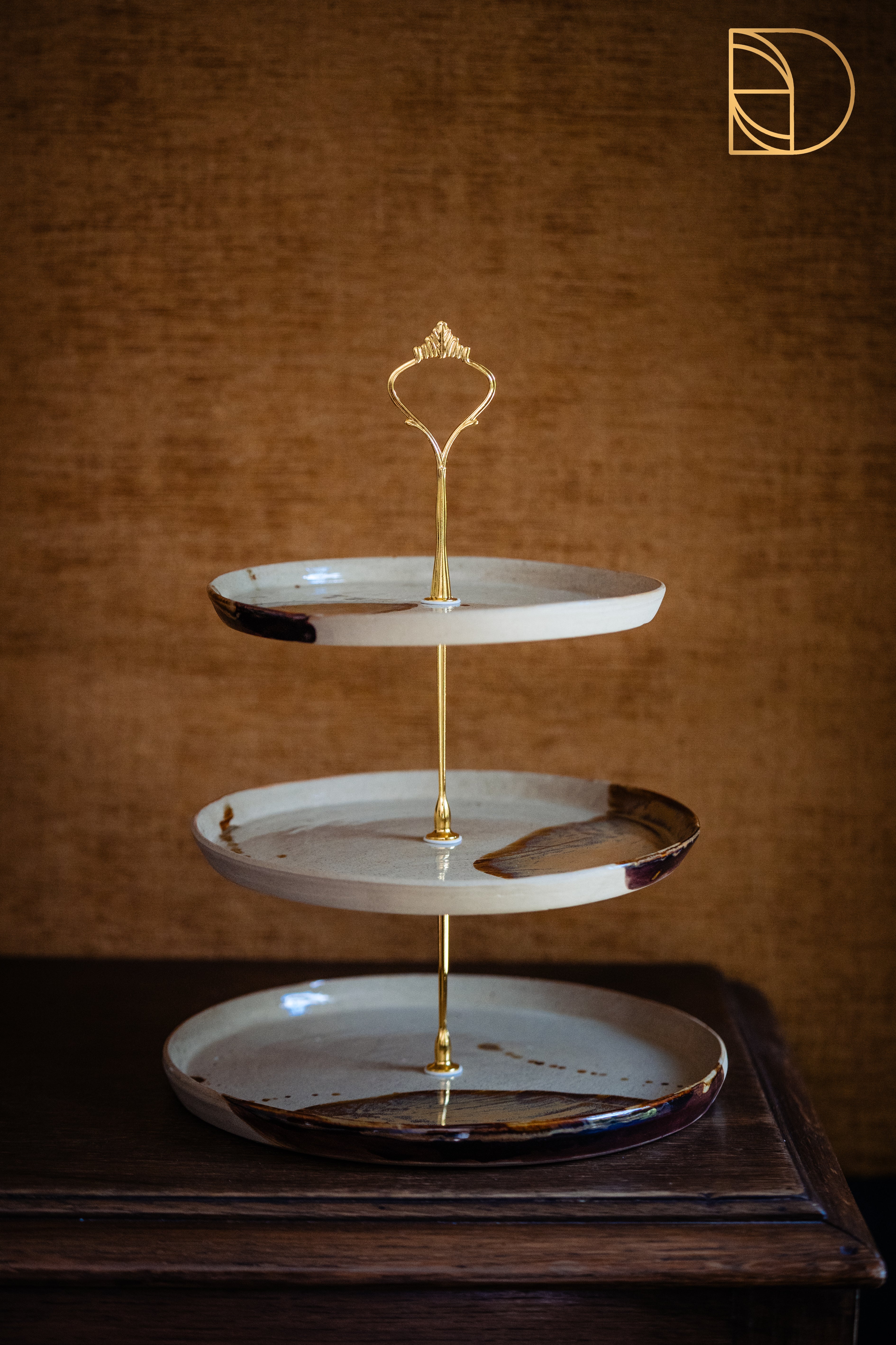 Etagere met 10 bordjes