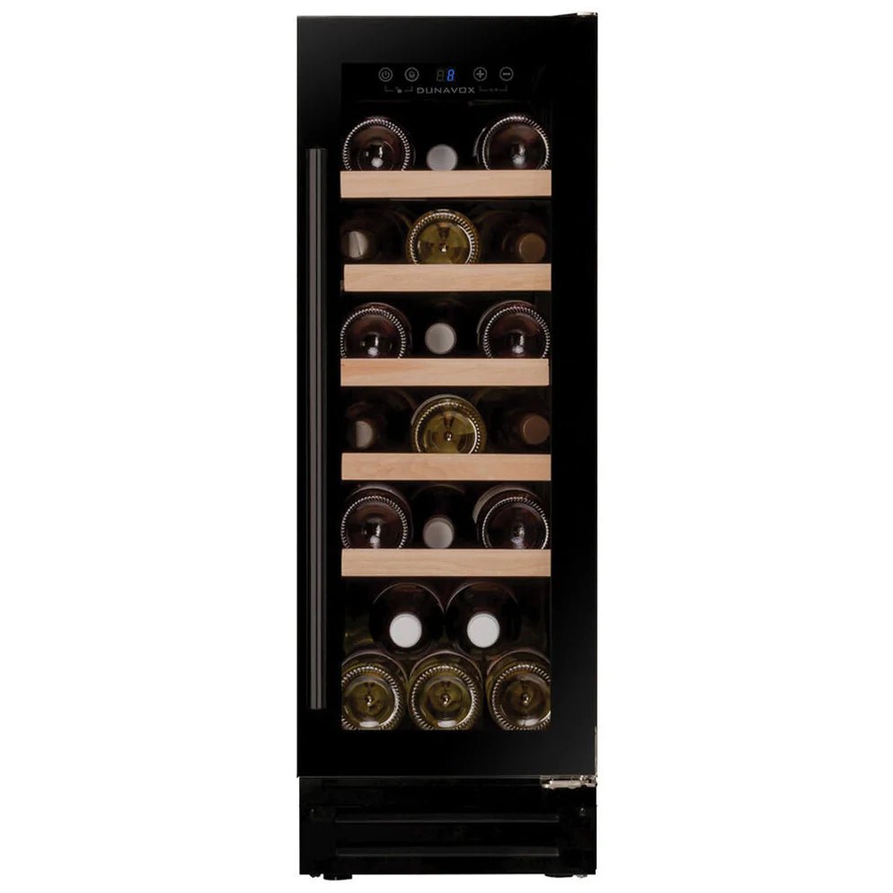 Wijnkoelkast verkrijgbaar in zwart, matzwart, rvs en elke ral kleur. Elegant design, led verlichting en geschikt voor 19 flessen.