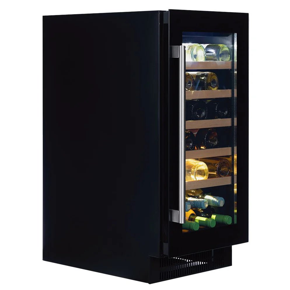 wijnkoelkast in zwart, matzwart, rvs/zilver of eigen gekozen RAL kleur. Combineert elegantie met functionaliteit. Geschikt voor 32 flessen en wordt verlicht met multi-LED verlichting.
