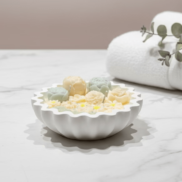 Floral Whisper geurkaars als luxe interieuraccent, elk exemplaar is uniek