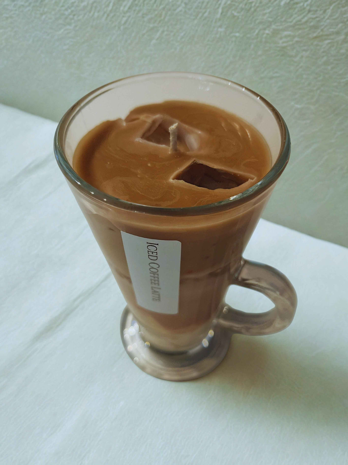 Handgemaakte Iced Coffee Latte geurkaars van 250 gram met natuurlijke koffietint