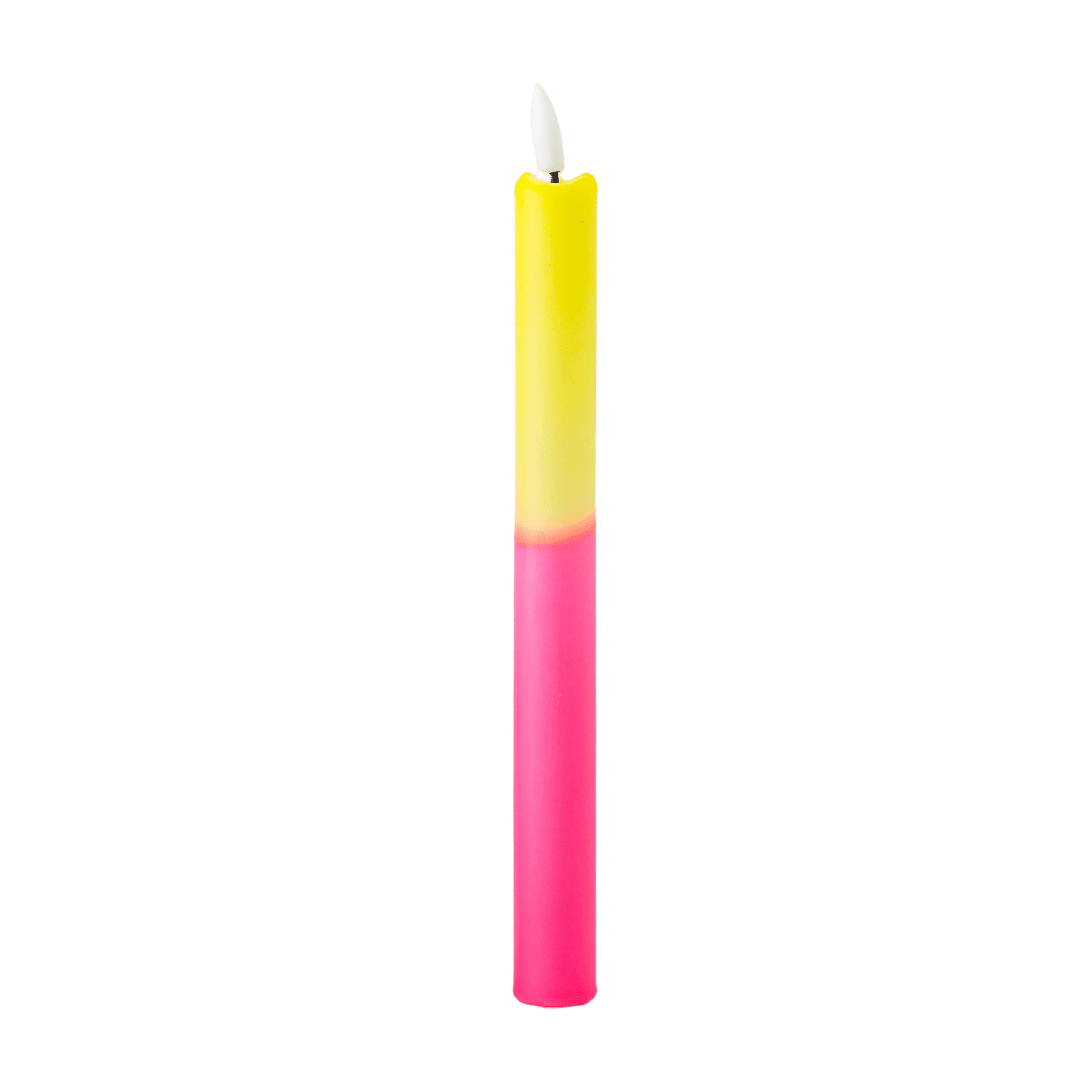 Het opvallende kleurverloop van felgeel naar neonroze maakt deze ledkaars een echte blikvanger.