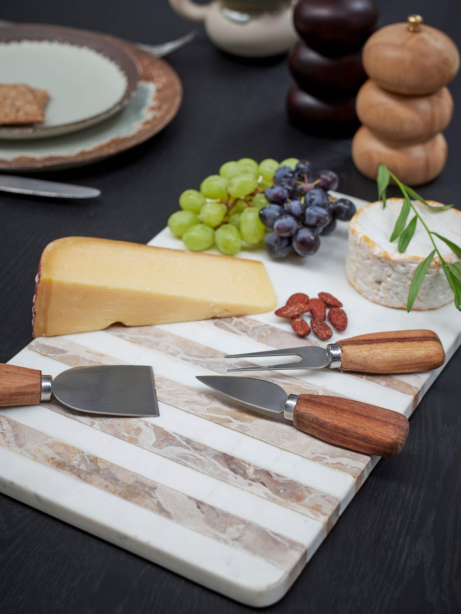 Novelle snij-en serveerplank marmer | 38x1,5x22,5 cm