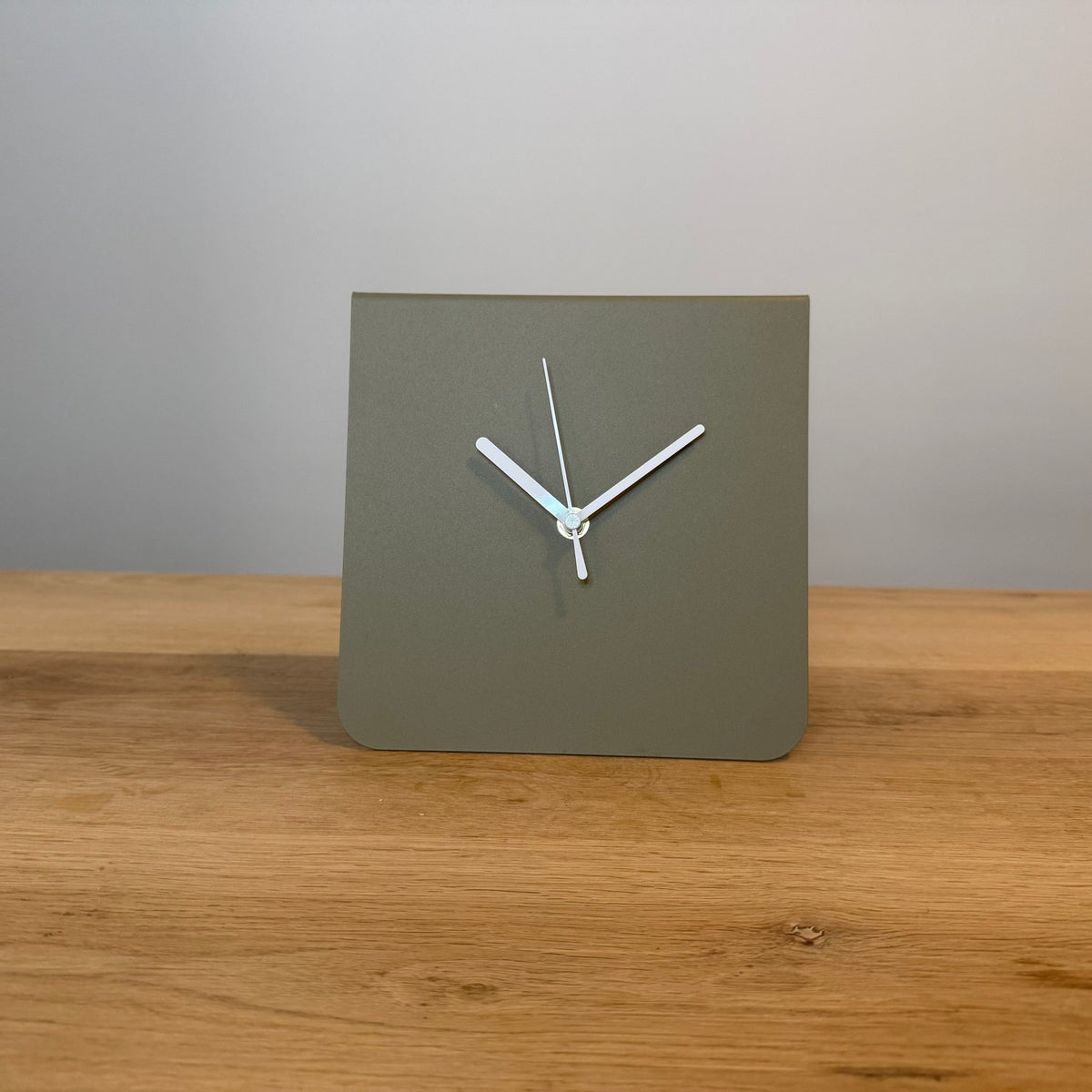 Ross stalen tafelklok 20x19,4 cm